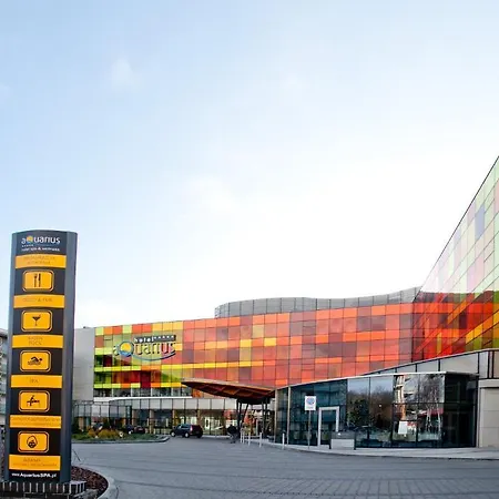 Aquarius, Sun & Snow Apartment